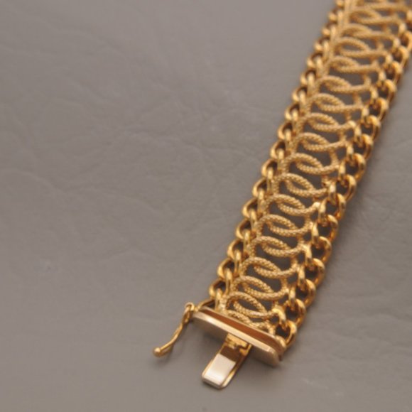 14K  Solid Yellow Gold Flexible Link Mesh Bracelet - Picture 7 of 16